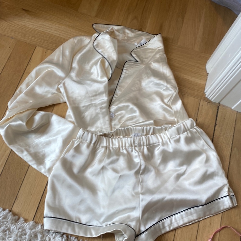 Long sleeve pajama set